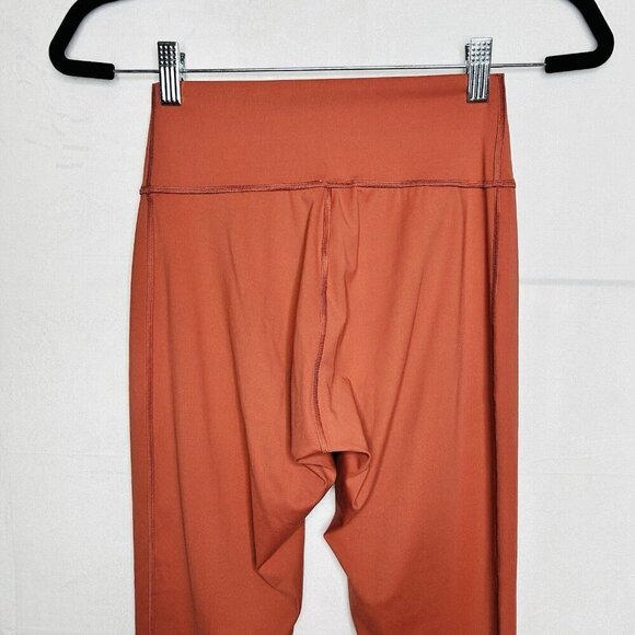 Gymshark Women's High-Waisted Elevate Leggings Rose Brown Sz M - Picture 6 of 10